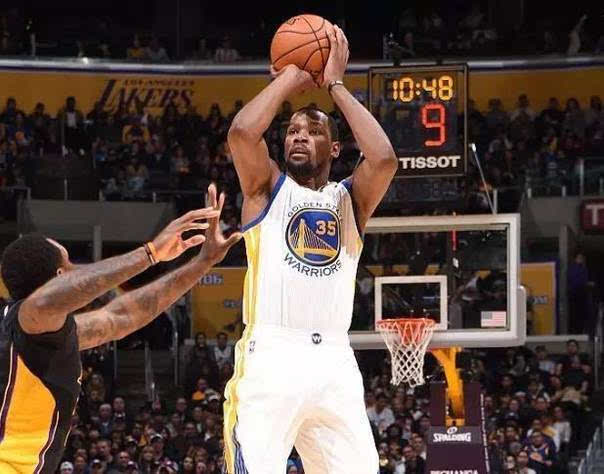 有时背水一 有时背水一