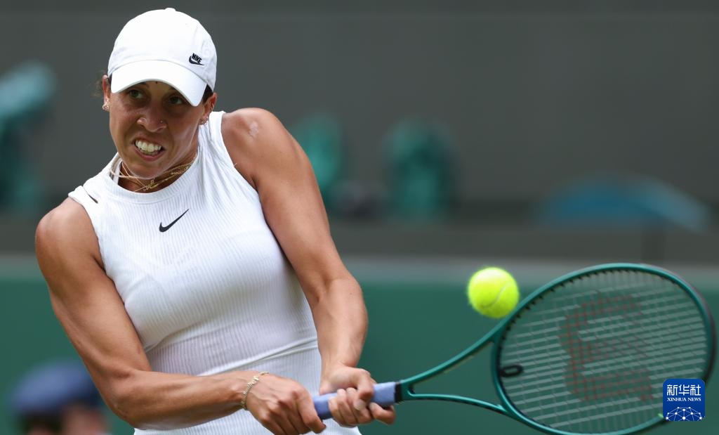 领全队冲锋 领全队冲锋