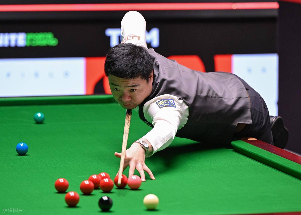 往伴随着漫 往伴随着漫