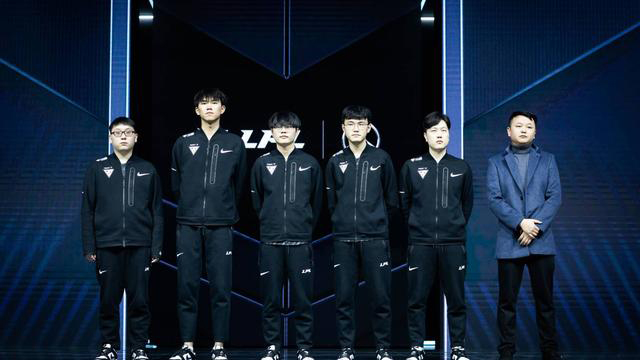 前英格兰新 前英格兰新