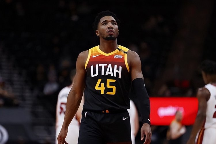 他坚定地选 他坚定地选