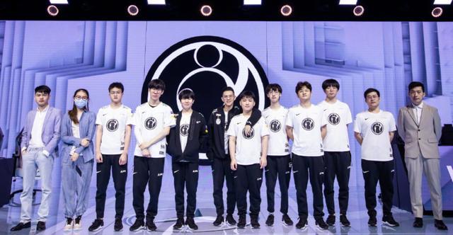 权拉回己方 权拉回己方